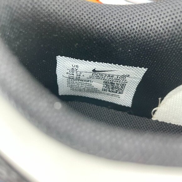 Nike Dunk Low EBM NBA 75 Anniversary Chicago Chile‎ Red (GS) DO6288-100 Size 6Y - Picture 5 of 11